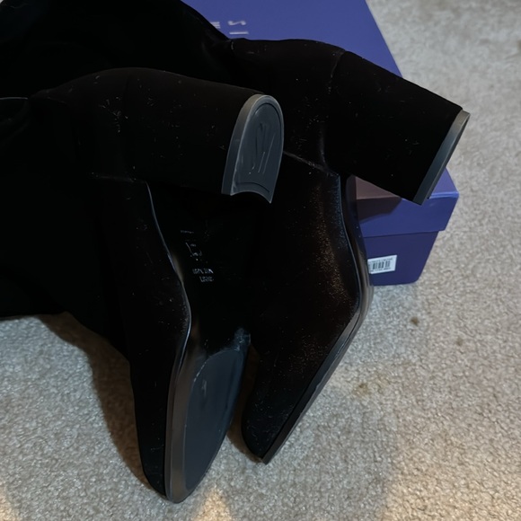 Stuart Weitzman Panache velvet boots - Picture 6 of 9